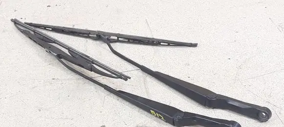 Seat Ibiza II (6k) Front wiper blade arm 6K1955408D 6K1955407D