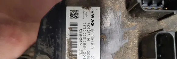 Volkswagen PASSAT B6 Steering rack electric part 