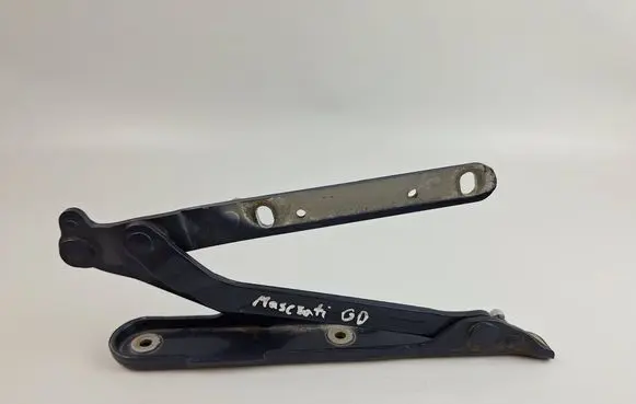 Maserati Coupe Tailgate/trunk/boot hinge