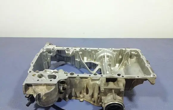 BMW M5 Oil sump 7852388