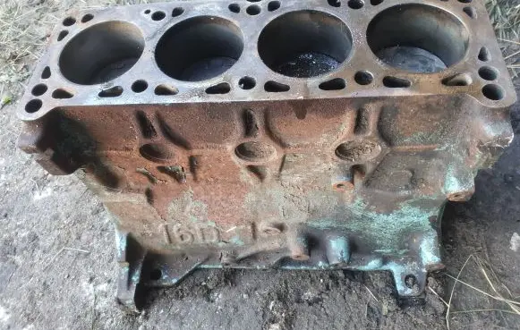 Volkswagen Golf II Engine 06b103011 Cr593282