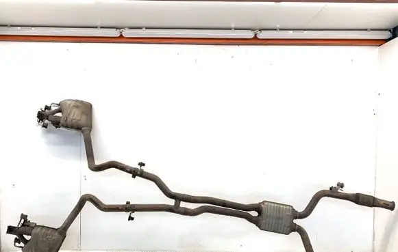 Mercedes-Benz C W205 Rear muffler/silencer tail pipe 