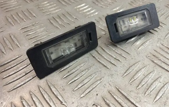 BMW X1 F48 F49 Number plate light 7193293