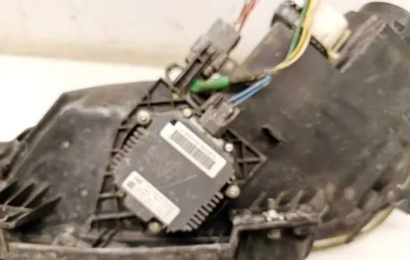 Mazda CX-7 Headlight ballast module Xenon 