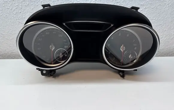 Mercedes-Benz GLA W156 X156 Speedometer (instrument cluster) A1569004303 0263698284 A1179017701