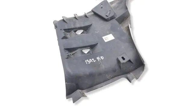 Land Rover Evoque II Front bumper mounting bracket K8D217E950DC
