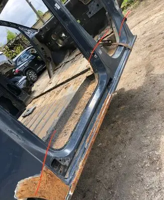 Peugeot Expert Front sill (body part) 