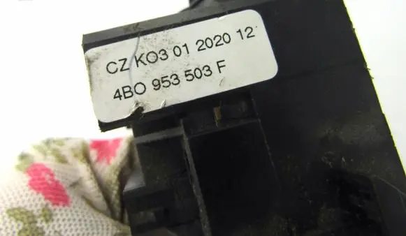 Skoda Fabia Mk1 (6Y) Wiper switch 4B0953503F