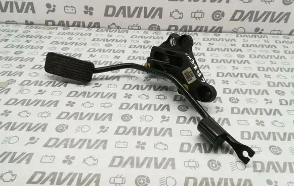 KIA Carens II Accelerator throttle pedal