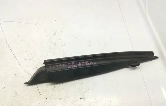 Chrysler Voyager Front bumper splitter molding 04717734AB