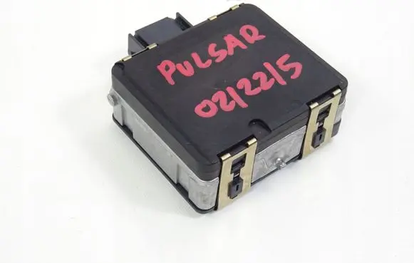 Nissan Pulsar Distronic sensor radar 284383ZU0C