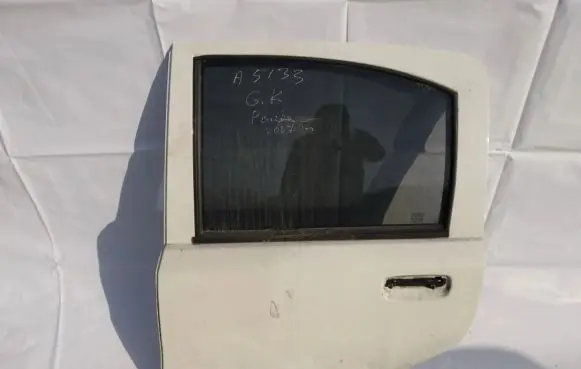 Fiat Panda II Rear door balta