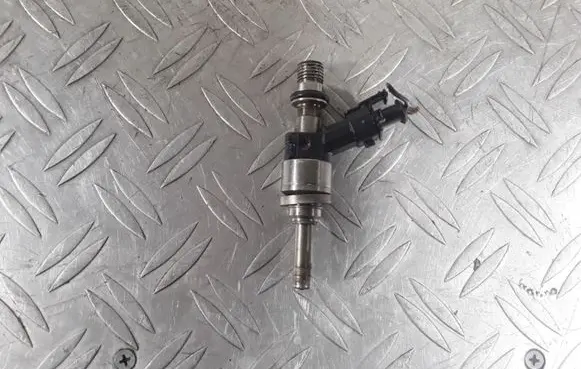 Porsche Cayenne (9PA) Fuel injector 94860523000