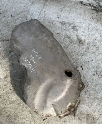 Volkswagen Golf VII Timing belt guard (cover)