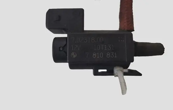 BMW 3 E90 E91 Turbo solenoid valve 70231800 10T131 7810831