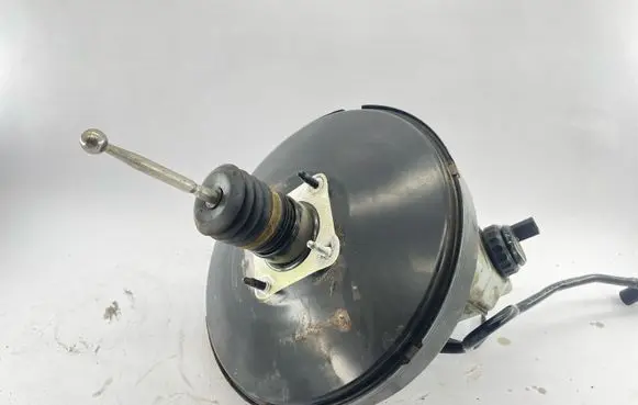 Seat Alhambra (Mk2) Brake booster 3C1614105AP