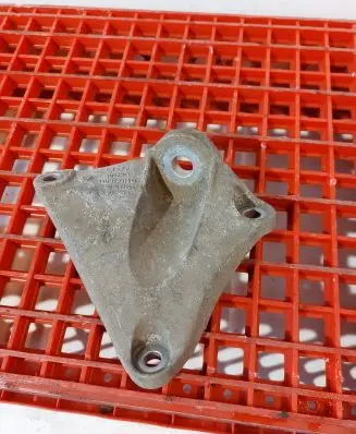 Audi A8 S8 D3 4E Gearbox mounting bracket 4E0399114Q SAGSG3 AUS120150