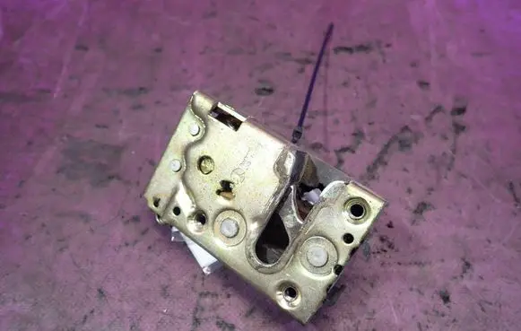 Fiat Scudo Rear door lock 
