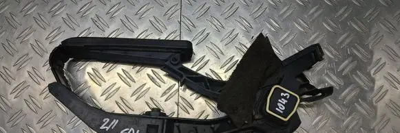 Mercedes-Benz E W211 Accelerator throttle pedal A2113000404