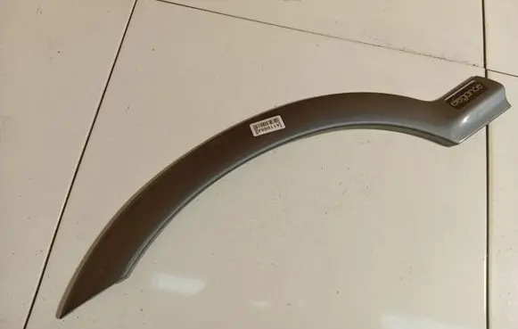 Opel Zafira A Front arch trim 13154535