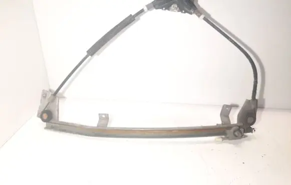 Rear door manual window regulator