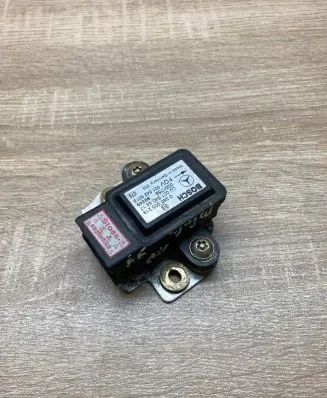 Mercedes-Benz A W168 ESP acceleration yaw rate sensor 0015404417 0265005219