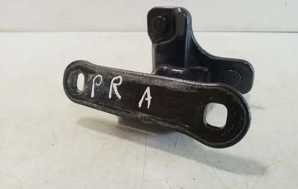 Mercedes-Benz CLS C218 X218 Front door lower hinge 