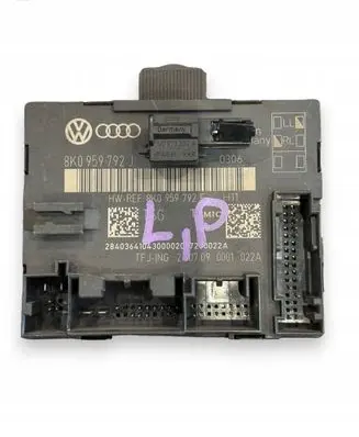 Volkswagen Golf VII Door control unit/module 8K0959792F