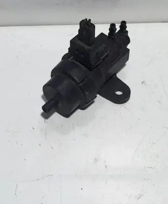 Ford Focus Turbo solenoid valve 98AB9E882 8H16B