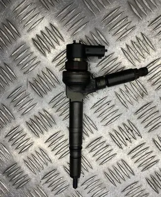 Opel Astra H Fuel injector 0445110