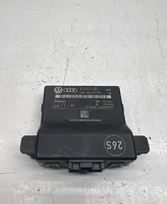 Volkswagen Touran I Gateway control module 1K0907530C 1K0907951
