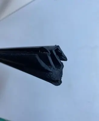 Nissan Murano Z52 Rubber seal front coupe door 2019093941