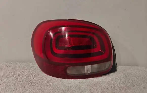 Citroen C3 Rear/tail lights 9812257580 L90074661 02022017