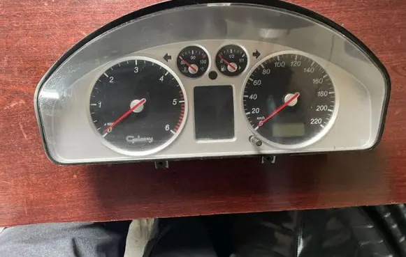 Seat Alhambra (Mk1) Speedometer (instrument cluster) 7M5920800E
