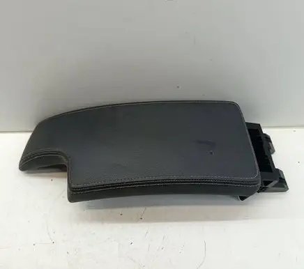 Renault Megane III Armrest 1906003