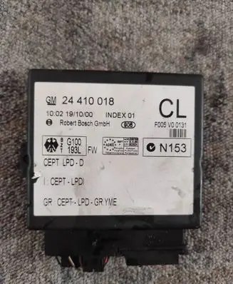 Opel Zafira A Comfort/convenience module 24410018 F005V00131