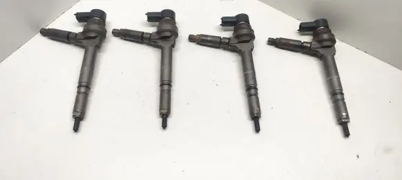 Opel Astra H Fuel injectors set 0445110175