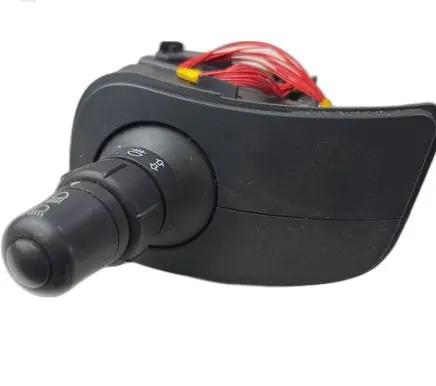 Renault Clio III Tailgate/trunk/boot open switch