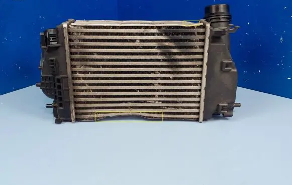 Nissan Qashqai Intercooler radiator 144614EB1B