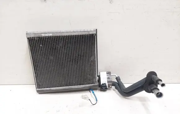 Toyota Corolla Verso E121 Air conditioning (A/C) radiator (interior) MF44750042112 557012E