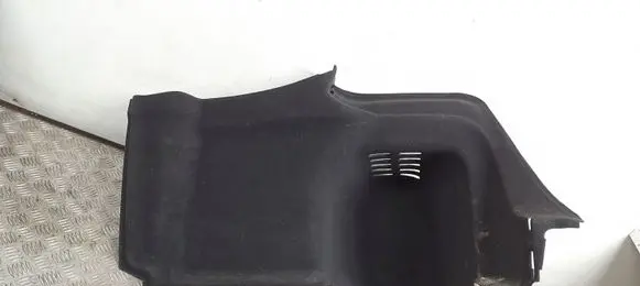 Audi A8 S8 D4 4H Trunk/boot side trim panel 4H0863880C
