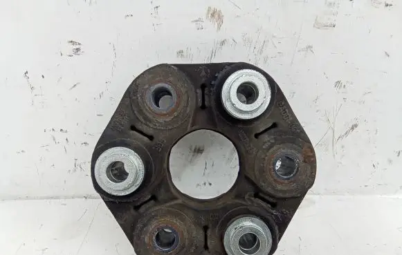 Mercedes-Benz E W238 Rear prop shaft donut coupling/joint 2054110000