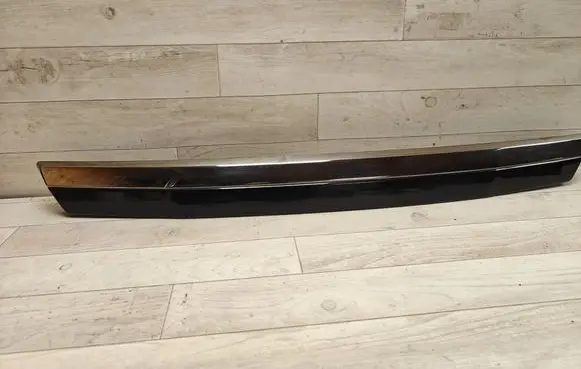 Honda FR-V Trunk door license plate light bar 74890SJD01 1490SJD02