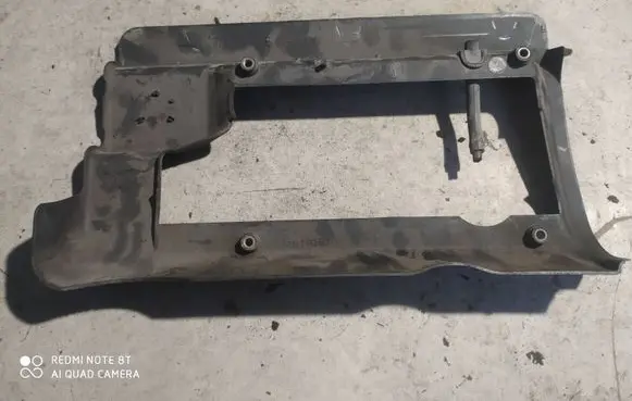 Volkswagen Golf IV Engine cover (trim) 036103925F 03G103921