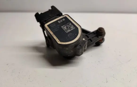Rear air suspension level height sensor