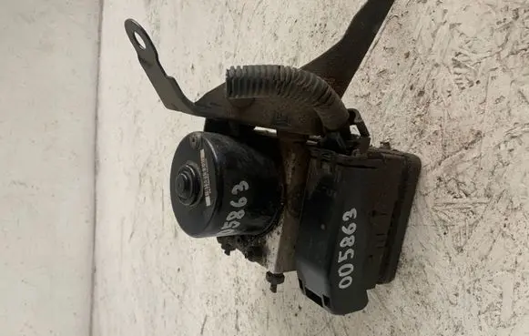 Mazda 2 ABS Pump 06740828124532