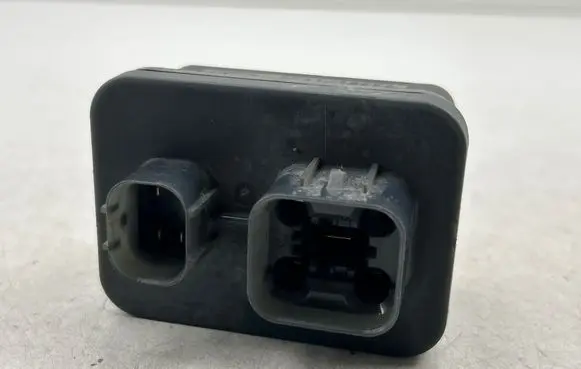 Glow plug pre-heat relay