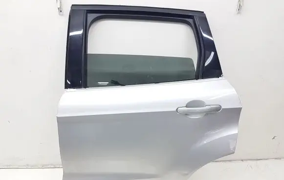 Ford Escape III Rear door