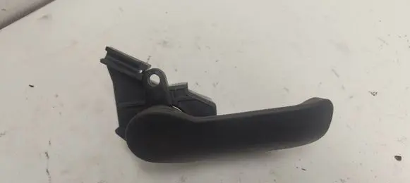 Audi A6 S6 C6 4F Engine bonnet (hood) release handle 4F1823633B