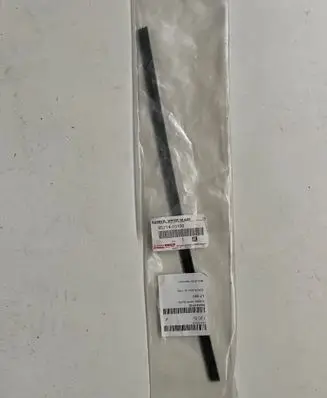 Toyota Prius (XW50) Rear wiper blade 8521410100